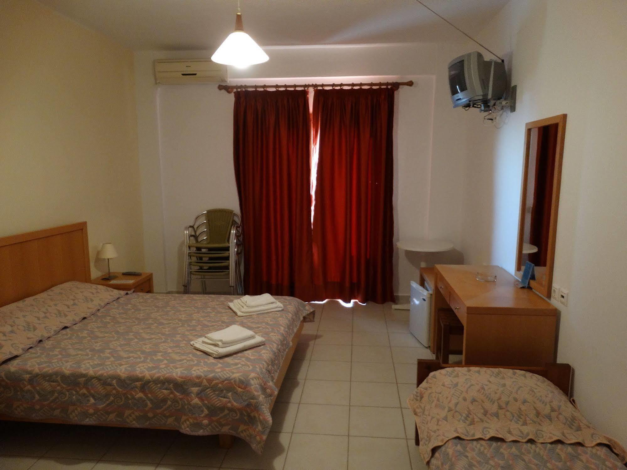 Triton Authentic Cretan 4* Tsoútsouros
